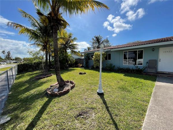 Fairway Estates, 10022 SW 155th St, Palmetto Estates, Florida 33157, image 2