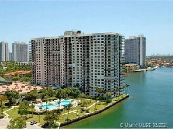 The Clipper At Biscayne Cove, Aventura, Florida 33160, image 2