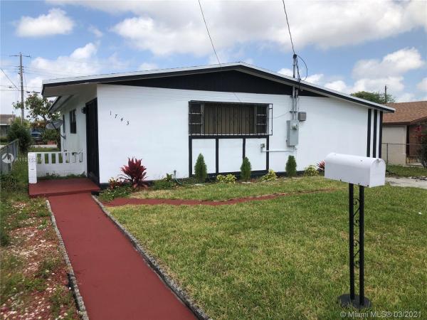 Rainbow Park, 1743 NW 154th St, Miami Gardens, Florida 33054, image 2