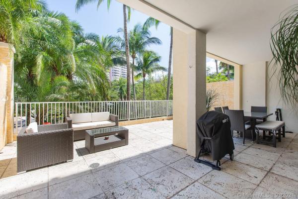 Resort Villa, 717 Crandon Blvd #208, Key Biscayne, Florida 33149, image 2