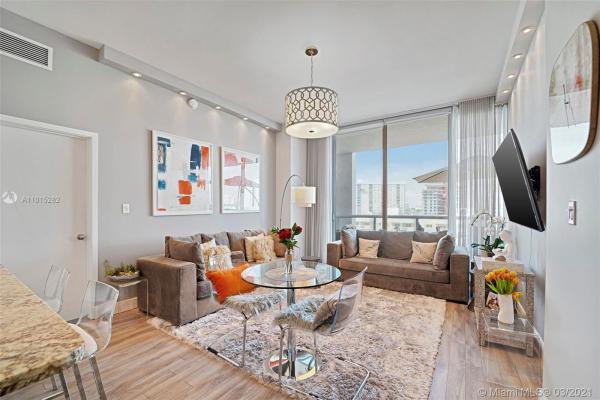 South Carillon Beach, 6799 Collins Ave #512, Miami Beach, Florida 33141, image 2