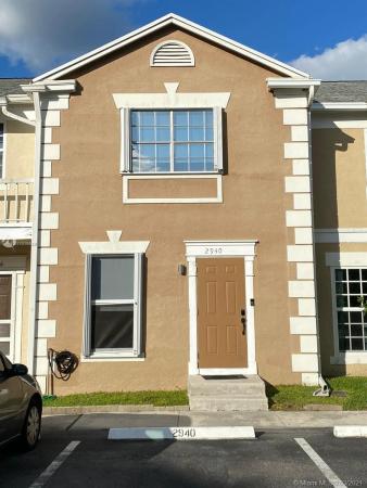Crown Colony, 2940 Cambridge Ln, Cooper City, Florida 33026, image 2