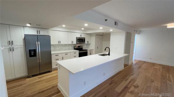 Lavers Resort & Racquet Club, 955 Egret Cir #408, Delray Beach, Florida 33444, image 2