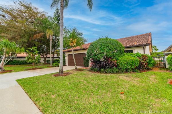 Villa Nova, 7706 Villa Nova Dr, Boca Raton, Florida 33433, image 2