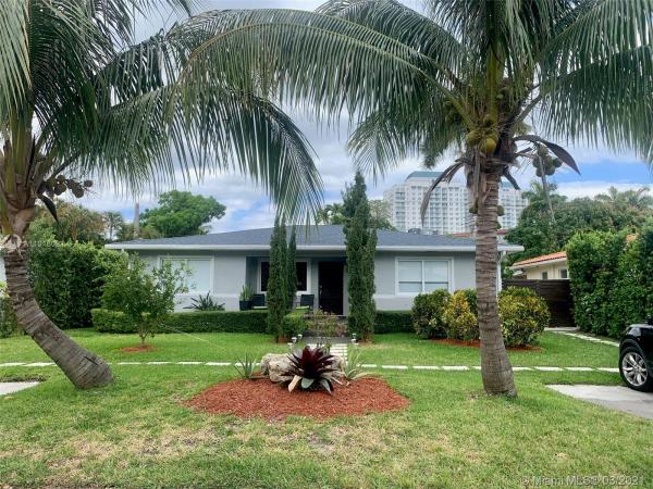 Haynsworth Village, 1039 NE Little River Dr, Miami, Florida 33138, image 2