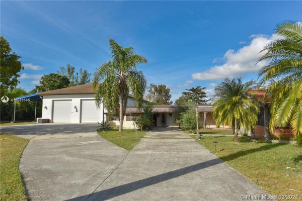 Griffin 345, 19101 SW 57th Ct, Southwest Ranches, Florida 33332, image 2