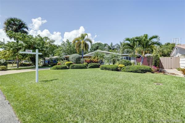 Meadowbrook, 417 NW 21st St, Wilton Manors, Florida 33311, image 2
