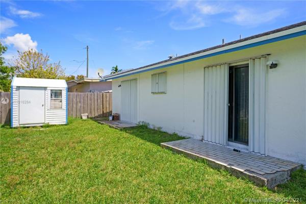 Hallandale Beach, Florida 33009, image 2
