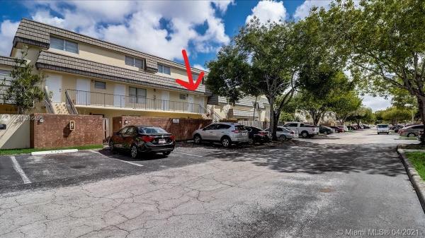 Kendale Lakes Townhouses, 8343 SW 137th Ave #8343, Kendale Lakes, Florida 33183, image 2