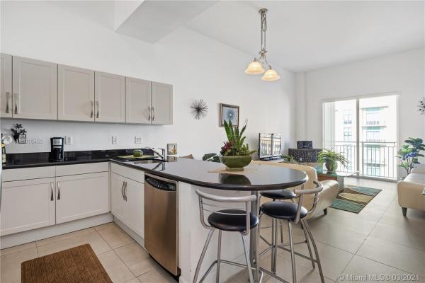 Downtown Dadeland, 7290 SW 90th St #703, Kendall, Florida 33156, image 2