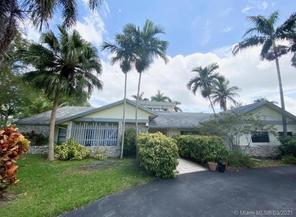 Catrimani, 14205 SW 103rd Ct, Kendall, Florida 33176, image 2