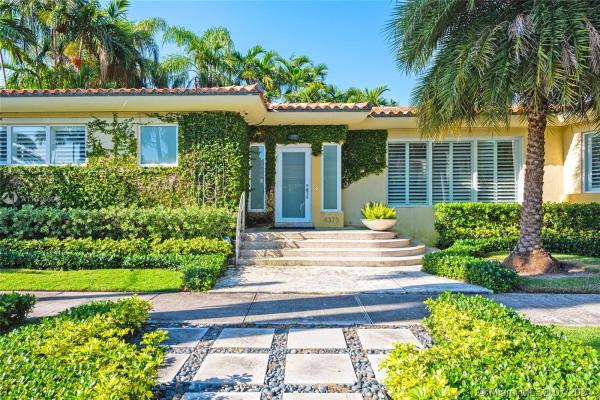 Nautilus, 4373 N Bay Rd, Miami Beach, Florida 33140, image 2