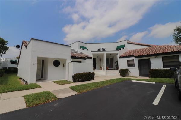 Deer Pointe, 223 NW 36th Ave, Deerfield Beach, Florida 33442, image 2