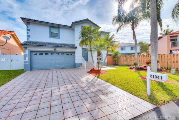 Villas Of Old Cutler, 21341 SW 97th Ct, Cutler Bay, Florida 33189, image 2