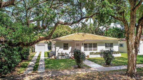 Biltmore, 617 Malaga Ave, Coral Gables, Florida 33134, image 2