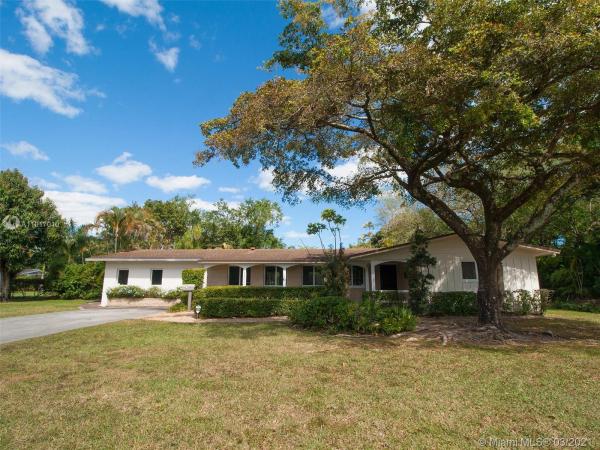 Patricia Manor, 9875 SW 69th Ct, Pinecrest, Florida 33156, image 2