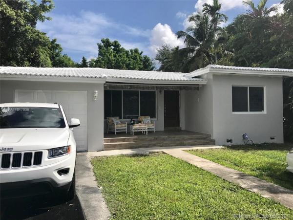 Coral Villas, 6351 SW 26th St, Coral Terrace, Florida 33155, image 2