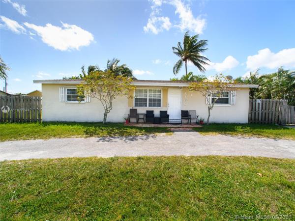 Sky Ranch, 4408 Tellin Ave, West Palm Beach, Florida 33406, image 2