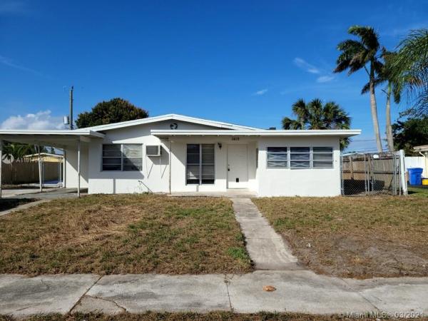 Lantana Heights, 1415 W Branch St, Lantana, Florida 33462, image 2