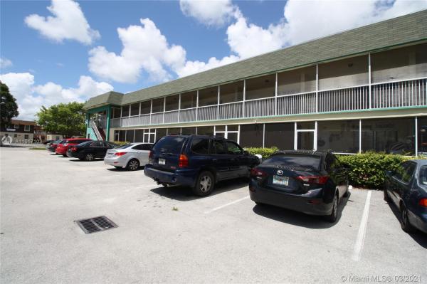 Kings Way, 2905 Pierce St #11, Hollywood, Florida 33020, image 2