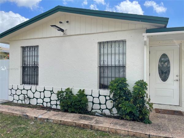 Los Angeles Estates, South Miami Heights, Florida 33177, image 2