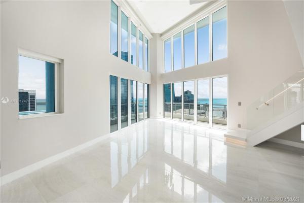 Infinity At Brickell, 60 SW 13th St #4200, Miami, Florida 33130, image 2