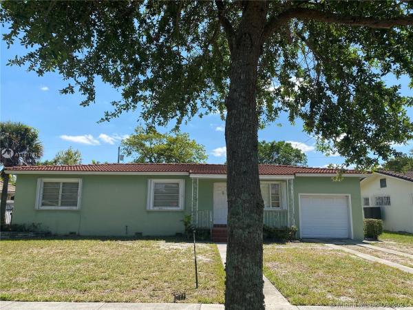 1094 Quail Ave, Miami Springs, Florida 33166, image 2