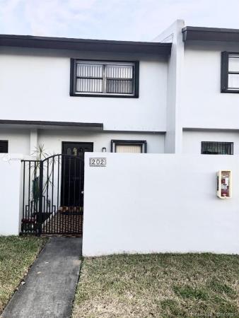 Gardens At Kendale Lakes, 8010 SW 152nd Ave #202, Kendall West, Florida 33193, image 2