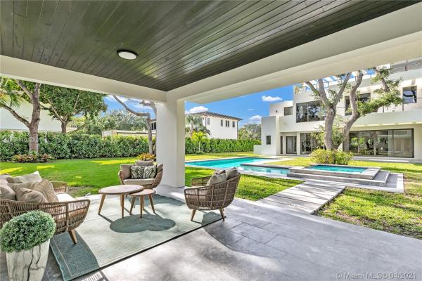 4860 SW 76th St, Unincorporated Dade County, Florida 33143, image 2