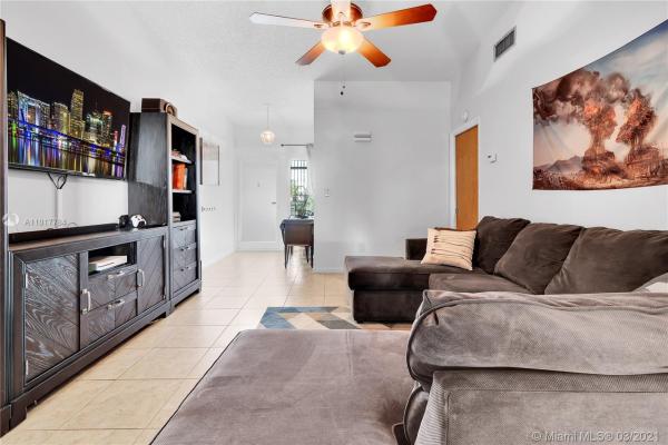 Twin Woods, 45 NW 109th Ct 0, Fountainebleau, Florida 33172, image 2