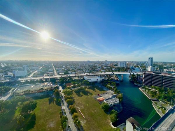 Latitude On The River, 185 SW 7th St #2402, Miami, Florida 33130, image 2