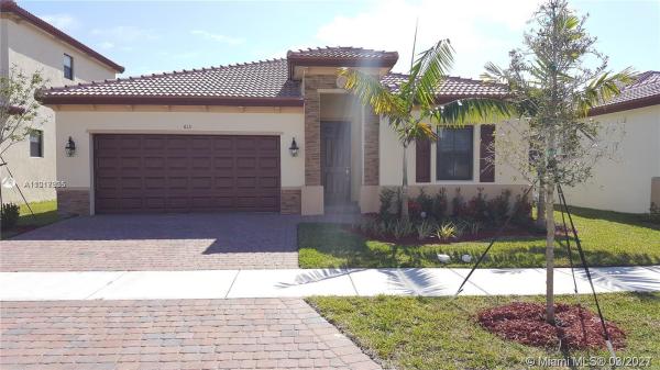 Mallorca At The Vineyards, 613 SE 37th Ter, Homestead, Florida 33033, image 2