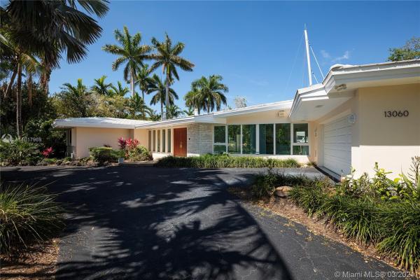 Gables By The Sea, 13060 Lerida St, Coral Gables, Florida 33156, image 2