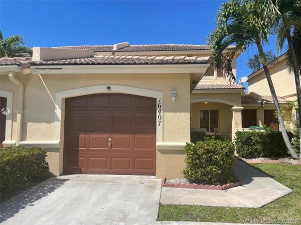 16407 SW 73rd Ter, Unincorporated Dade County, Florida 33193, image 2