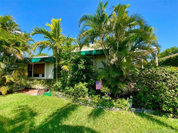 Treasure Island, 7549 Hispanola Ave, North Bay Village, Florida 33141, image 2