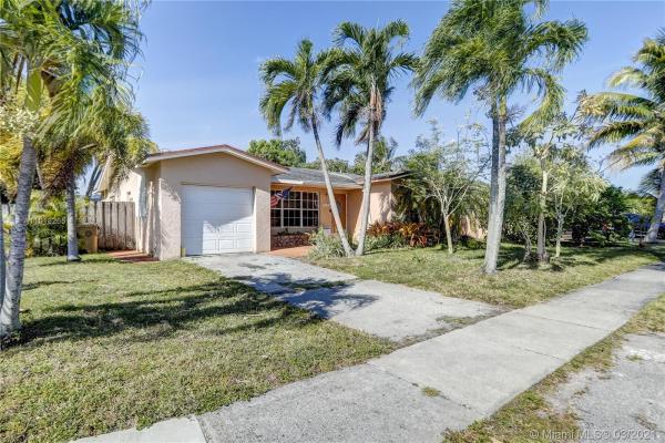7691 NW 32nd St, Davie, Florida 33024, image 2