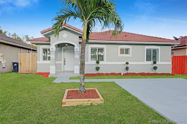 4637 SW 165th Ave, Unincorporated Dade County, Florida 33185, image 2