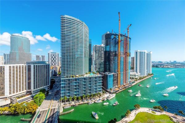 Icon Brickell Tower 3, 485 Brickell Ave #2704, Miami, Florida 33131, image 2