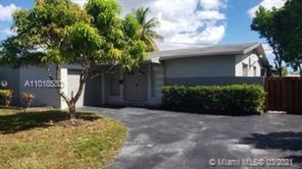 Sunrise Golf Village, 2040 NW 75th Ave, Sunrise, Florida 33313, image 2