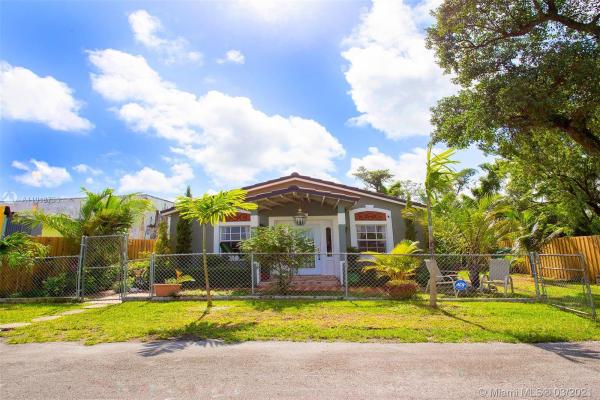 Dixie Pines, 12020 SW 219th St, Goulds, Florida 33170, image 2
