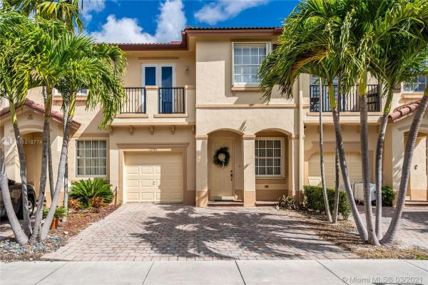 Tuscany Village, 12761 SW 132nd Ter, Three Lakes, Florida 33186, image 2