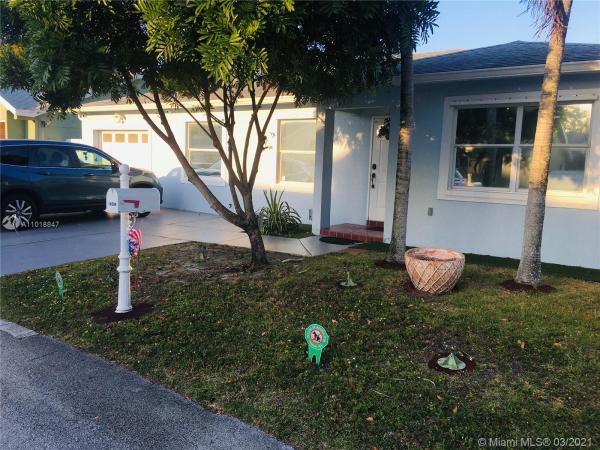 Stoneybrook At Country Walk, 14509 SW 139th Ave Cir W, Country Walk, Florida 33186, image 2