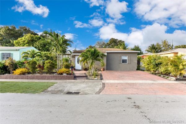 Rivera Manor, 305 NW 134th St, North Miami, Florida 33168, image 2