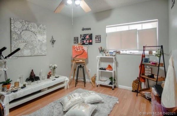 Charlestowne, 13927 SW 102nd Ln #none, The Hammocks, Florida 33186, image 2