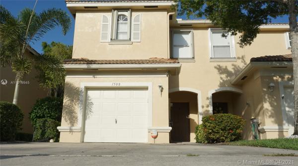Towne Place, 1508 Barrymore Ct, Wellington, Florida 33414, image 2