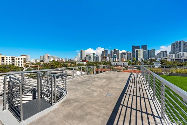 Eleven In The Roads, 545 SW 11th St #307, Miami, Florida 33129, image 1