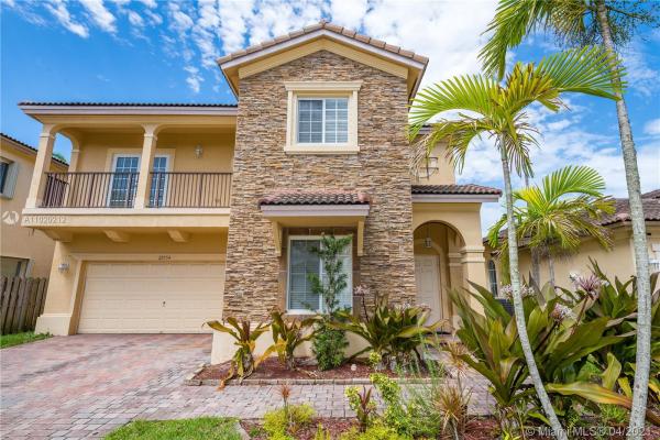 The Enclave At Isles Of Bayshore, 22554 SW 94th Ct, Cutler Bay, Florida 33190, image 2