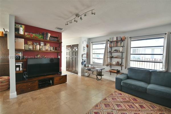South Bay Estates, 3141 SW 27th Ter #B, Miami, Florida 33133, image 2