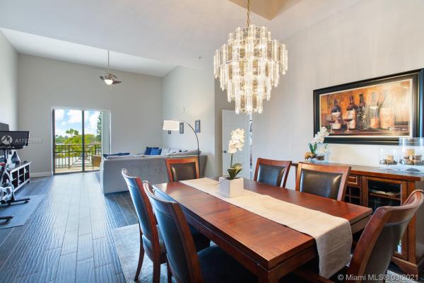 Colonnade At Dadeland, 8395 SW 73rd Ave #312, Glenvar Heights, Florida 33143, image 1