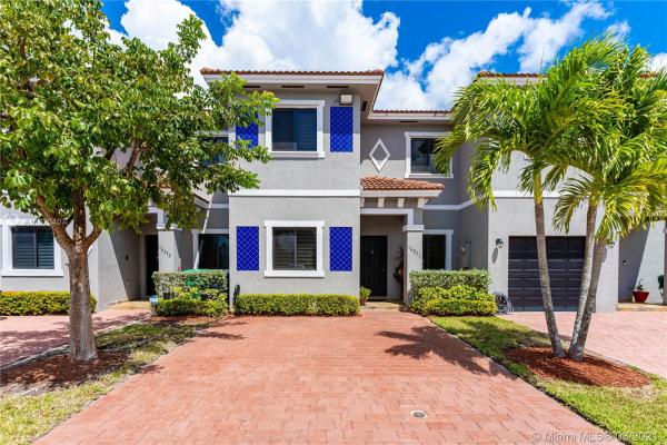 Oakland, 16371 SW 44th Ter, Palmetto Estates, Florida 33185, image 2